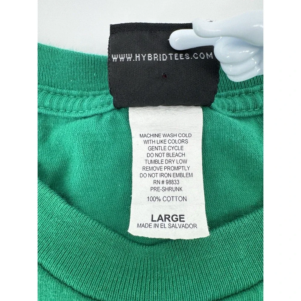 Vintage 2000s Hybrid Tees Mickey's Get Stung Faded Green T-Shirt Size L Y2K‎